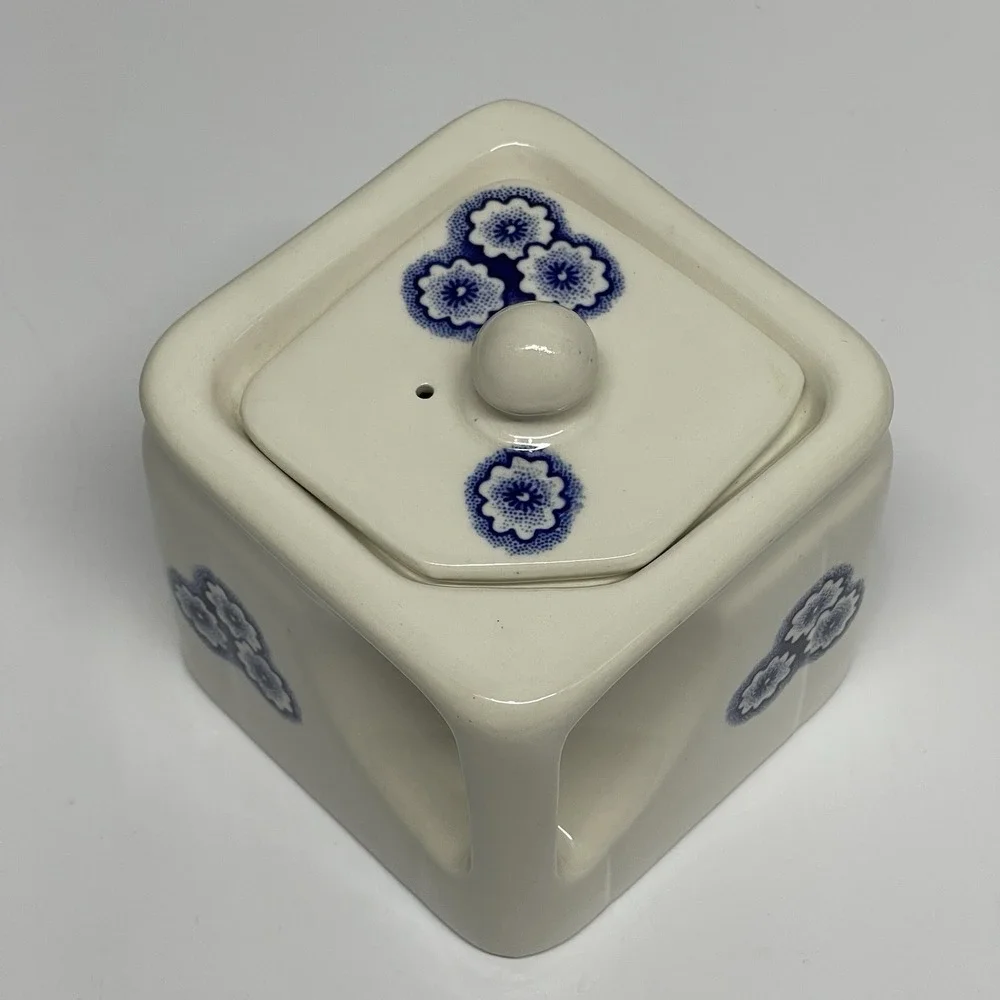 Royal Crownford Staffordshire‎ England Blue Calico Cat Cube Teapot Vintage